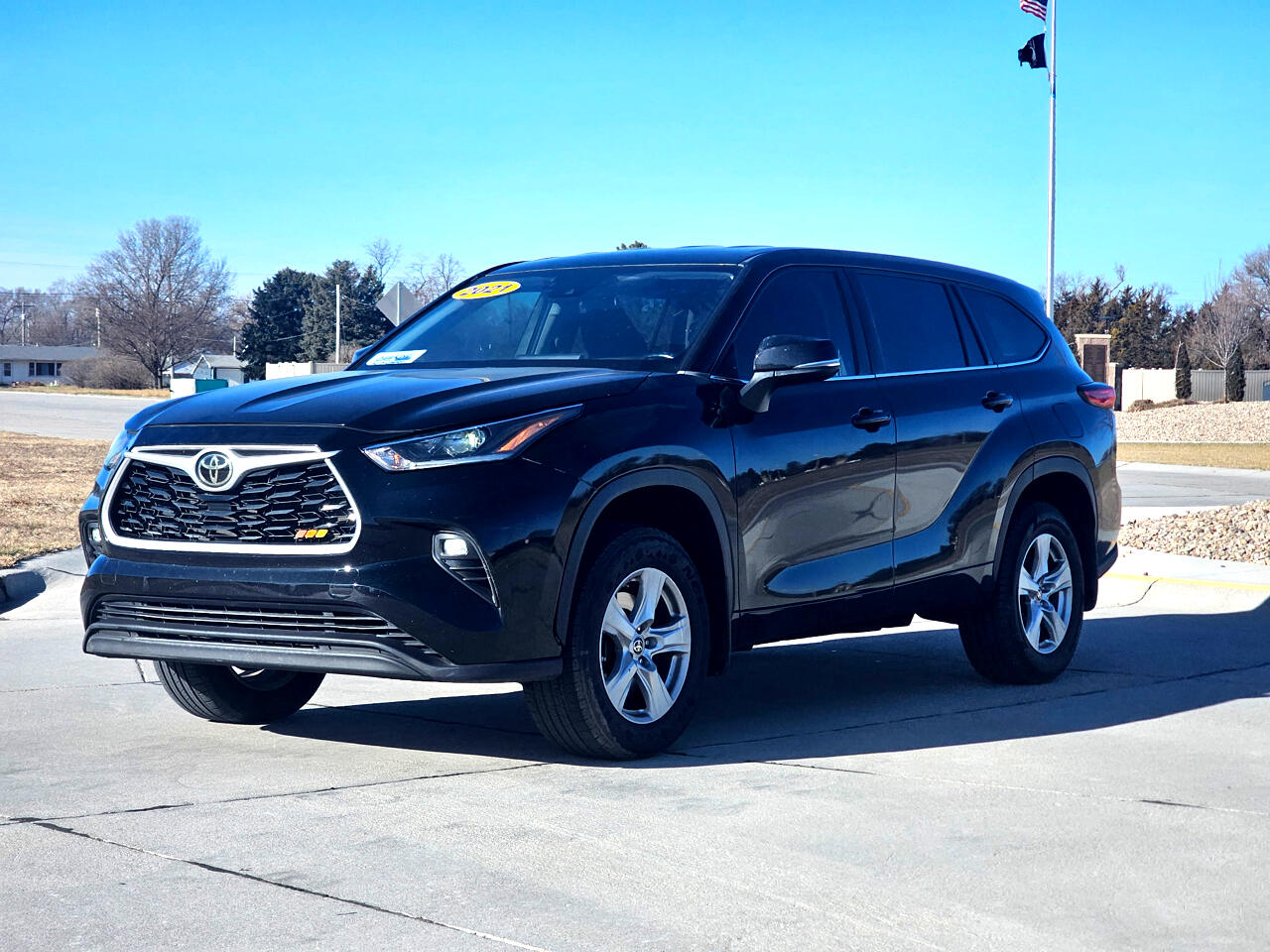 Toyota Highlander LE AWD V6 2021