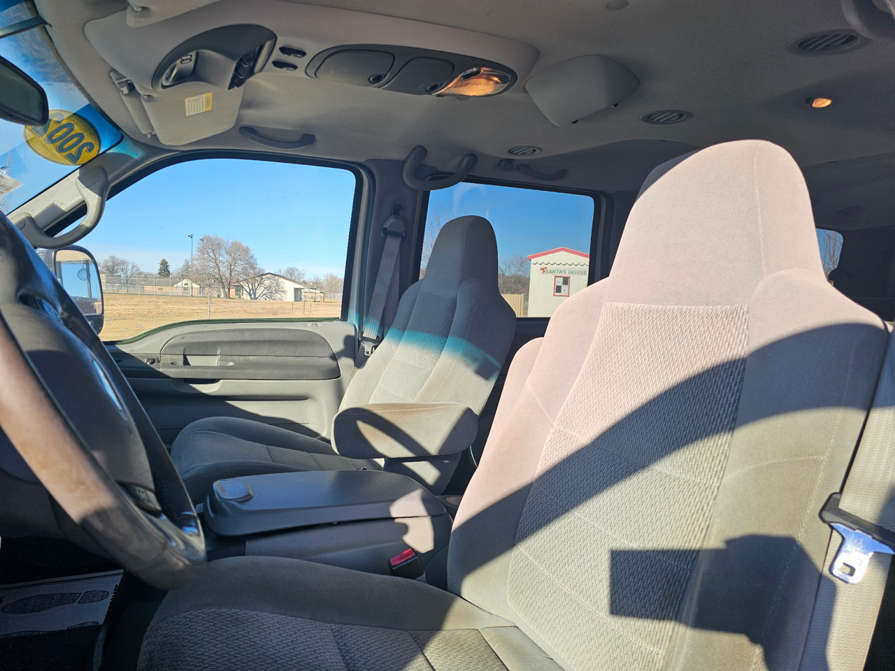 Ford Excursion XLT 6.8L 4WD 2002