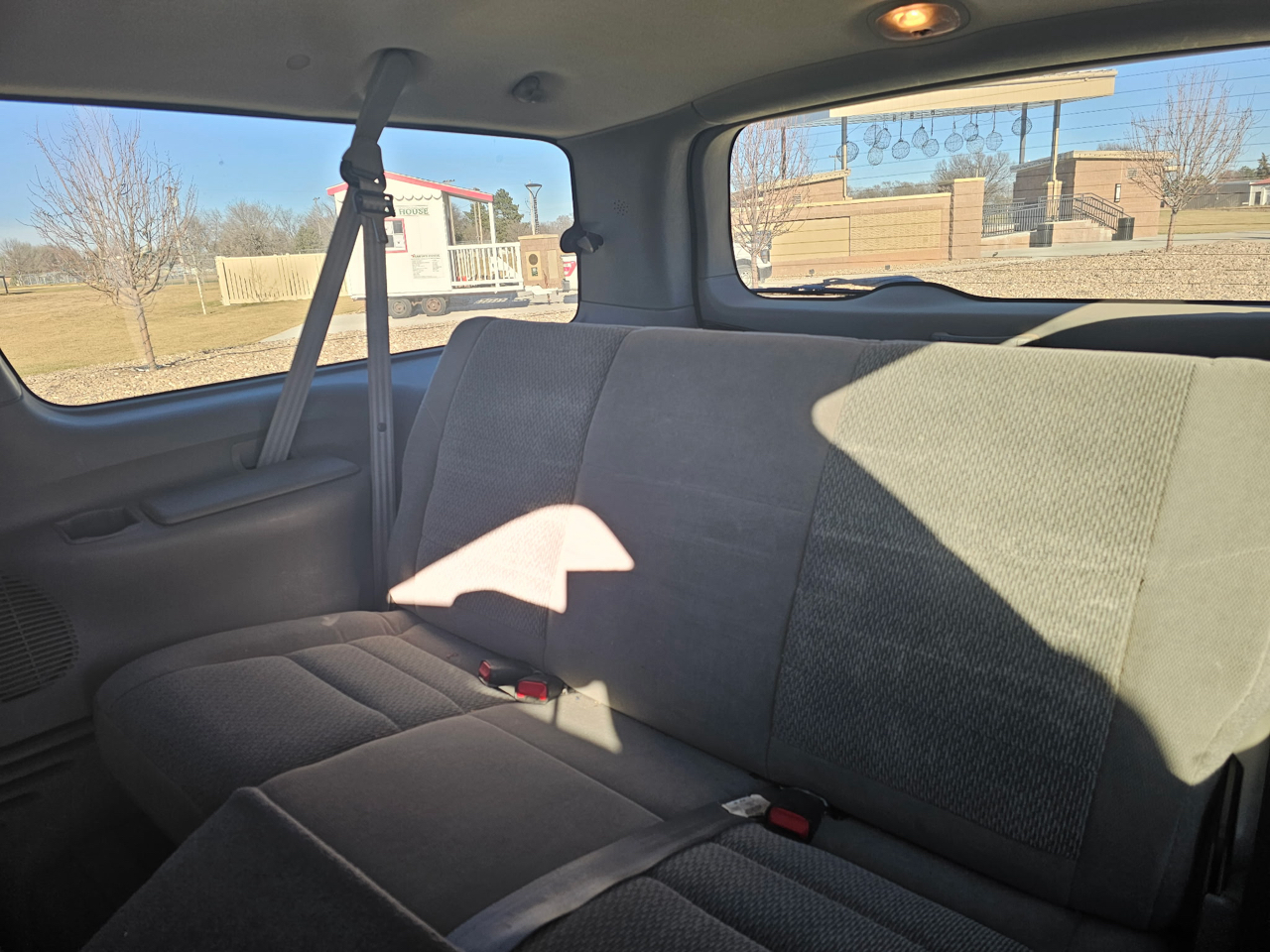 Ford Excursion XLT 6.8L 4WD 2002