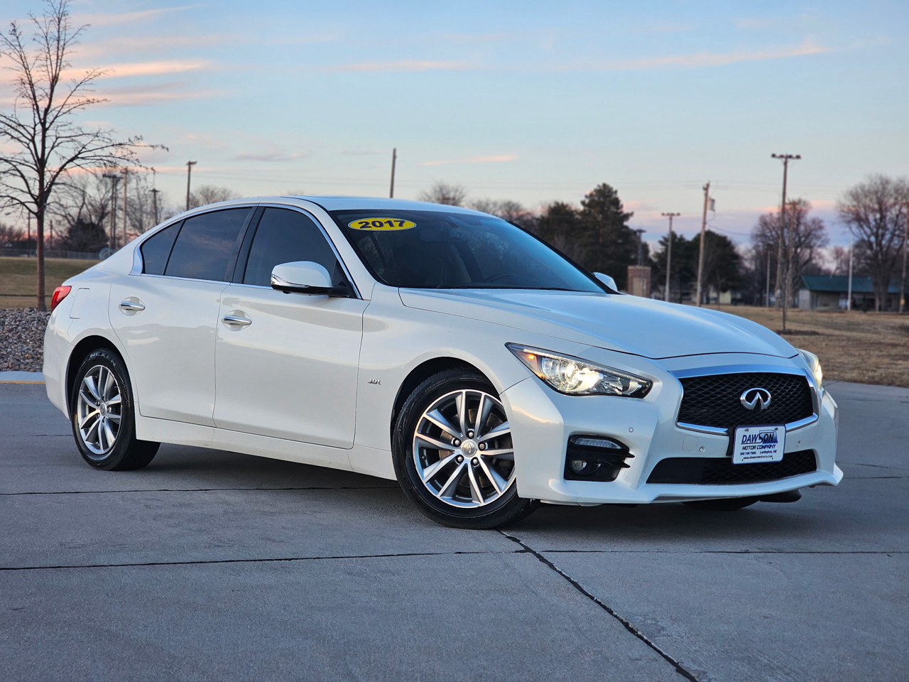 2017 INFINITI Q50 Premium