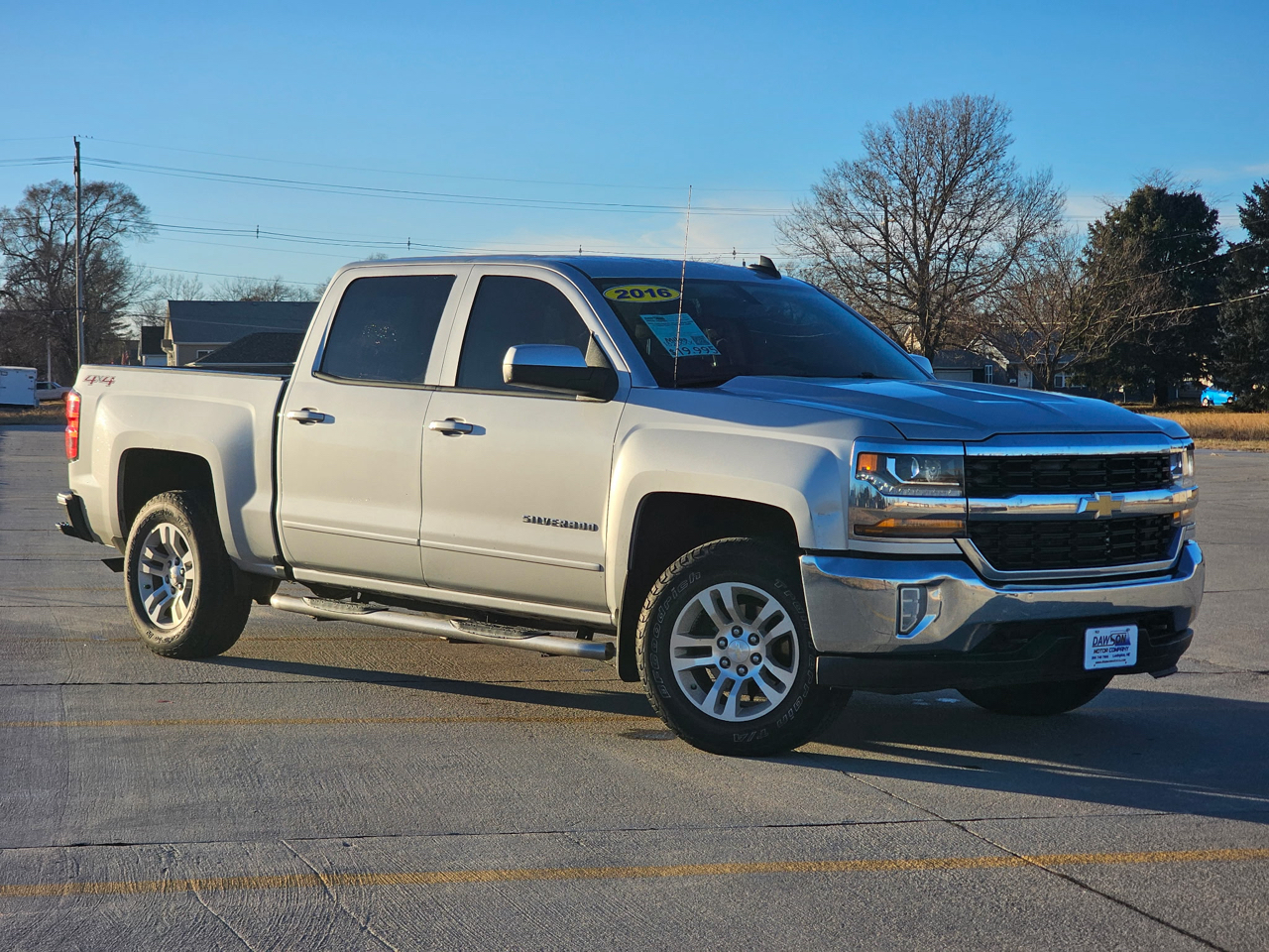 2016 Chevrolet Silverado 1500 LT Crew Cab Long Box 4WD