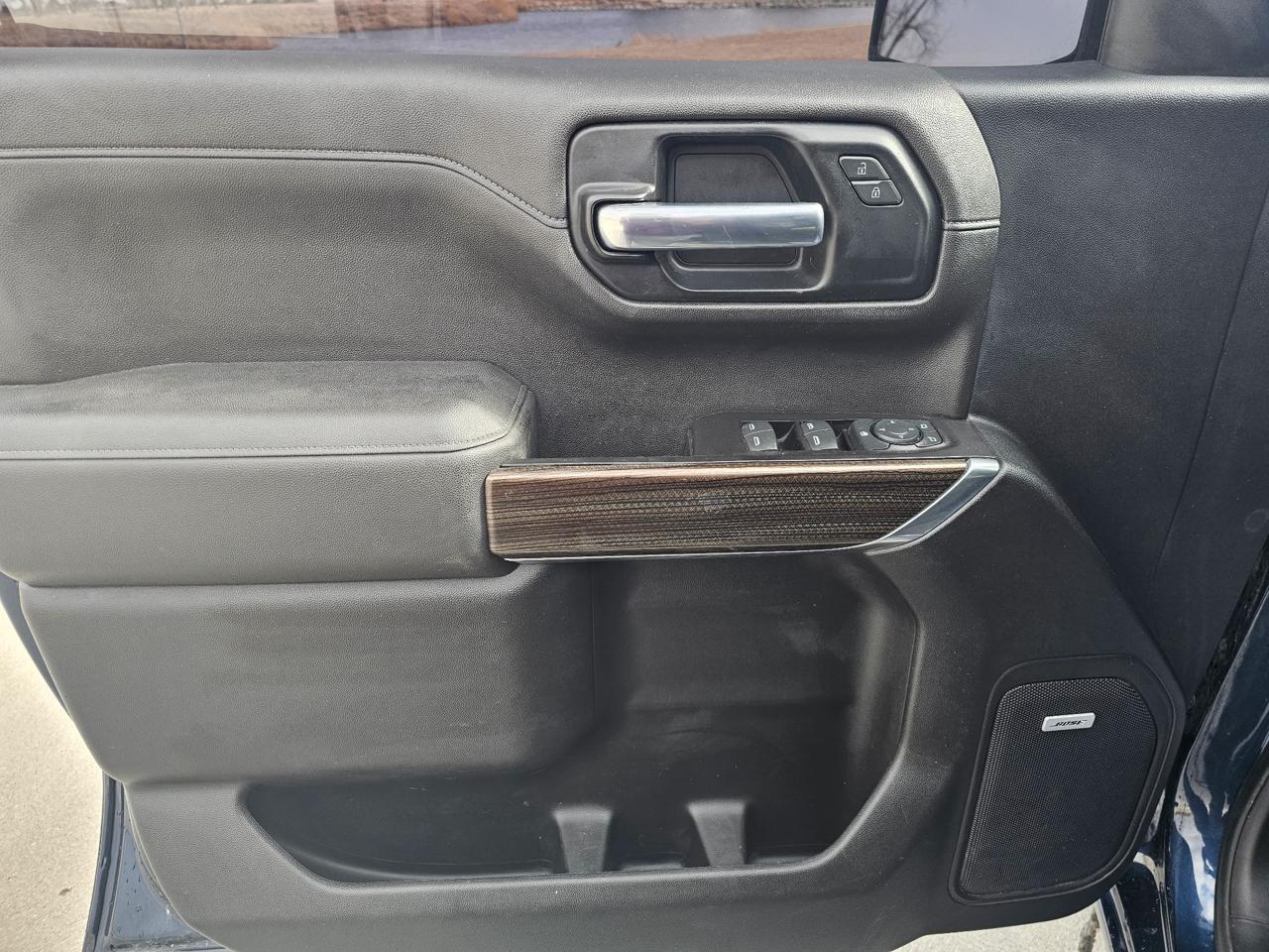 Chevrolet Silverado 1500 RST Crew Cab Long Box 4WD 2020