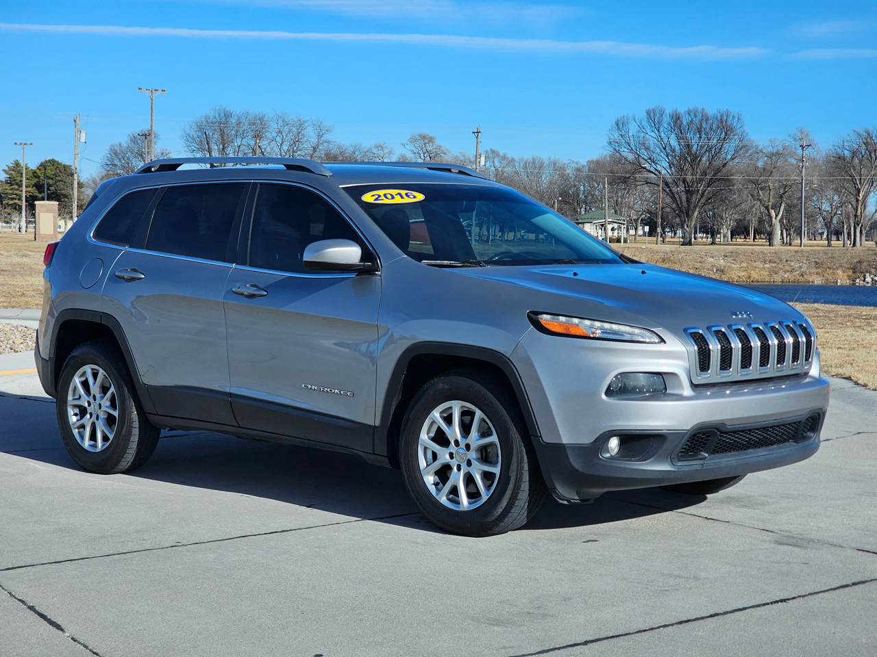2016 Jeep Cherokee Latitude's photo