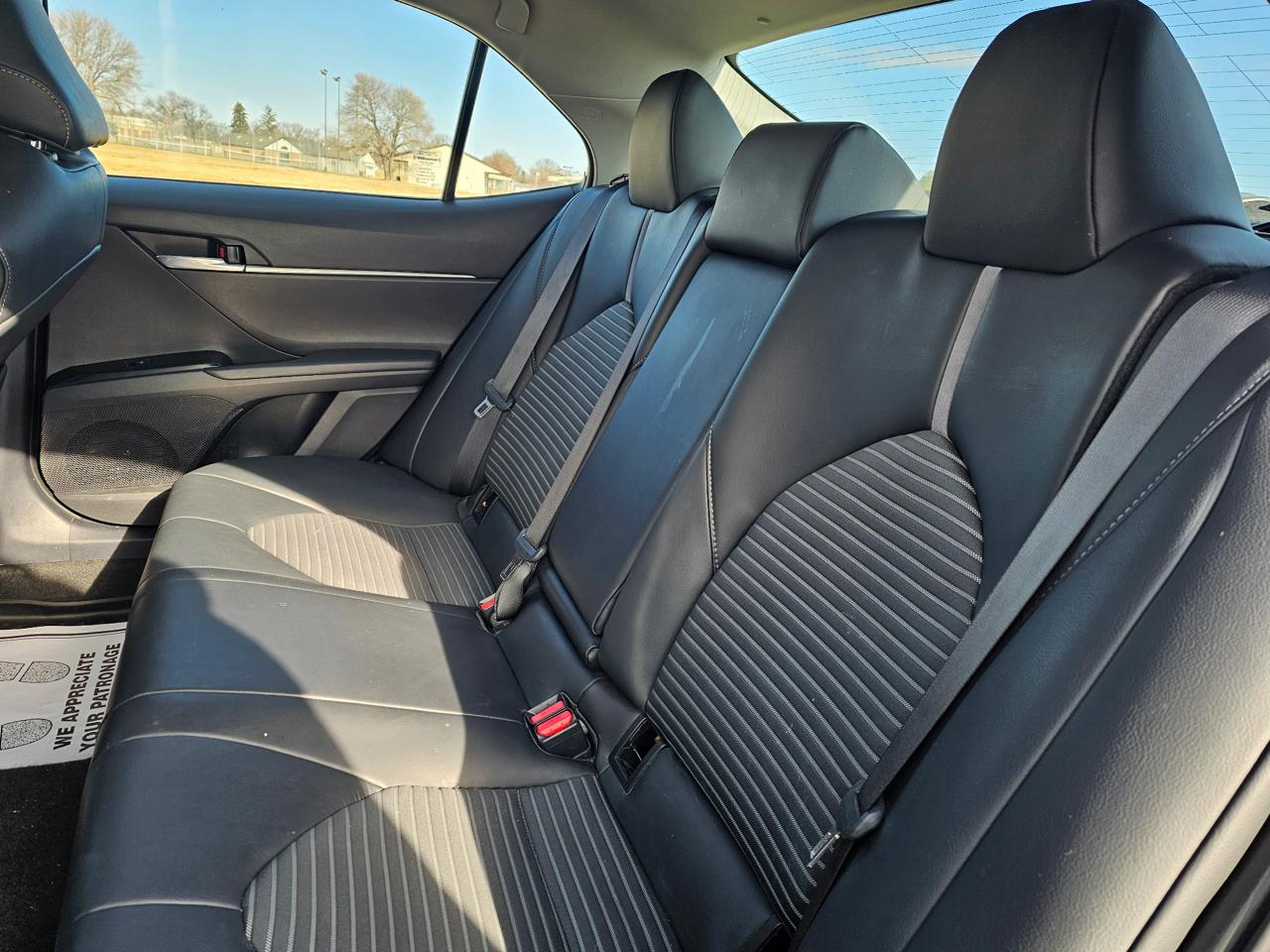 Toyota Camry SE 2020