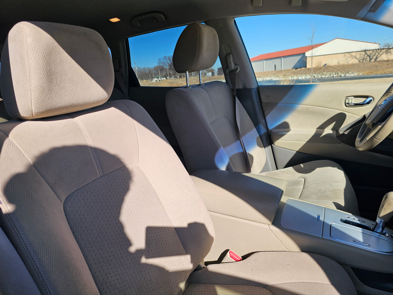 Hyundai Veloster Base 2013