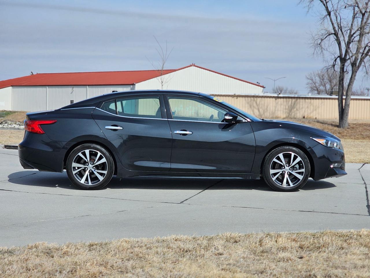 Nissan Maxima 3.5 S 2017