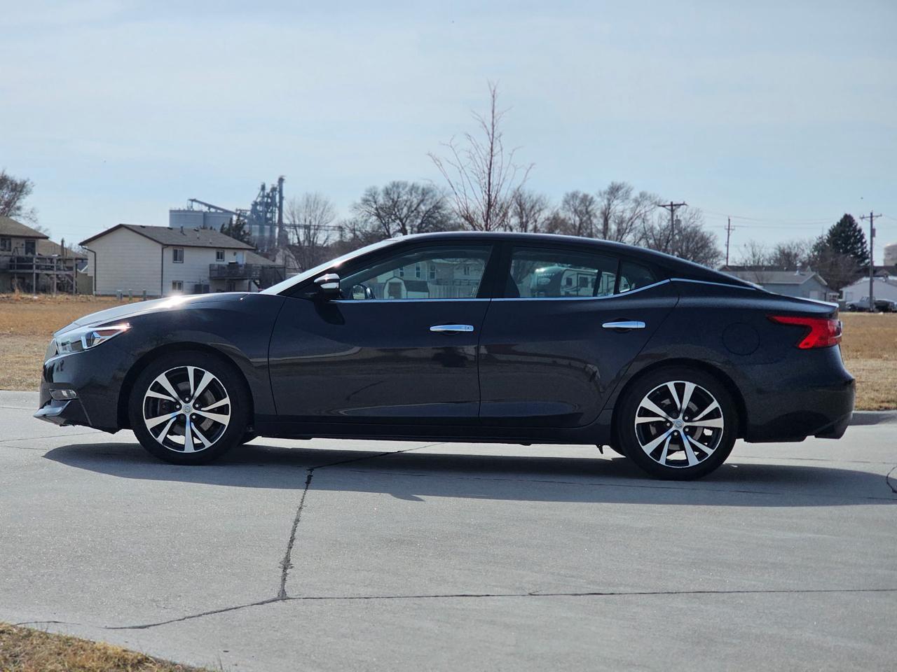 Nissan Maxima 3.5 S 2017