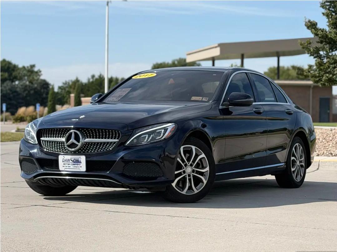Mercedes-Benz C-Class C300 4MATIC Sedan 2017
