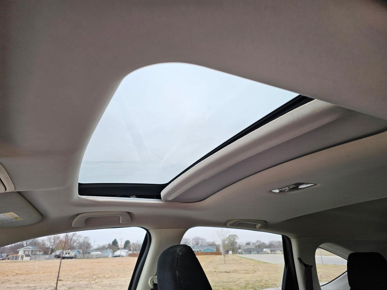 Honda CR-V EX 2WD 5-Speed AT 2012