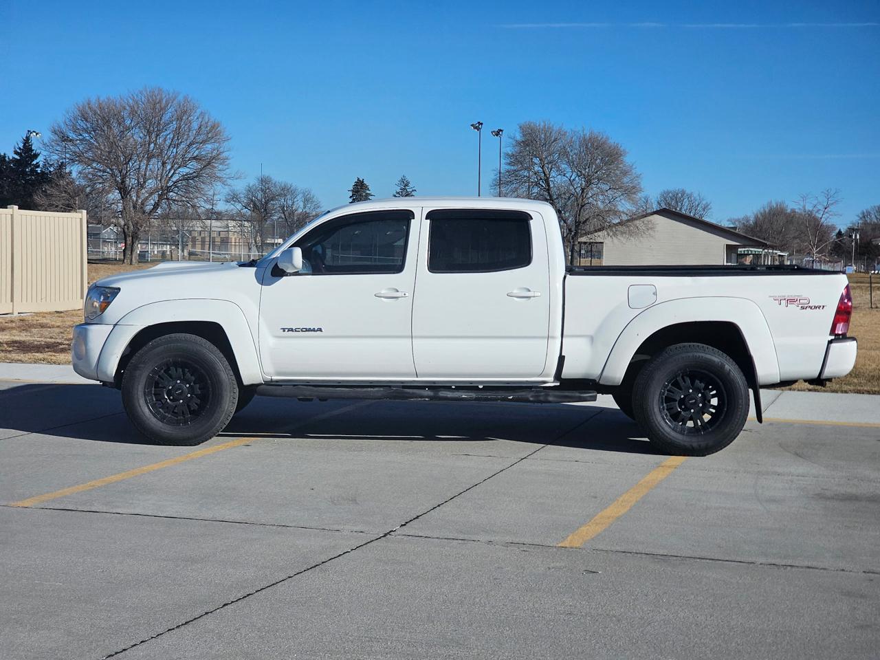 Toyota Tacoma Double Cab Long Bed V6 Auto 4WD 2006