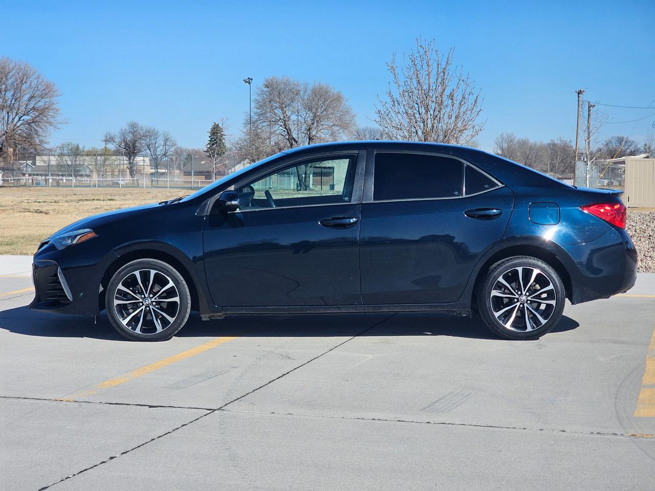 Toyota Corolla LE CVT 2017