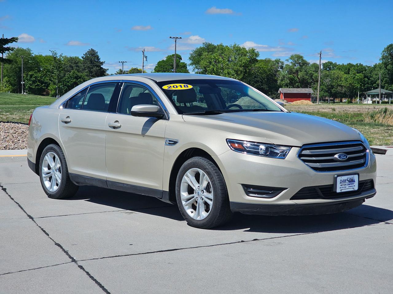 Ford Taurus SEL FWD 2018