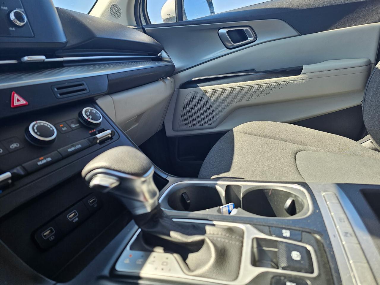 Kia Carnival LX Seat Package 2022