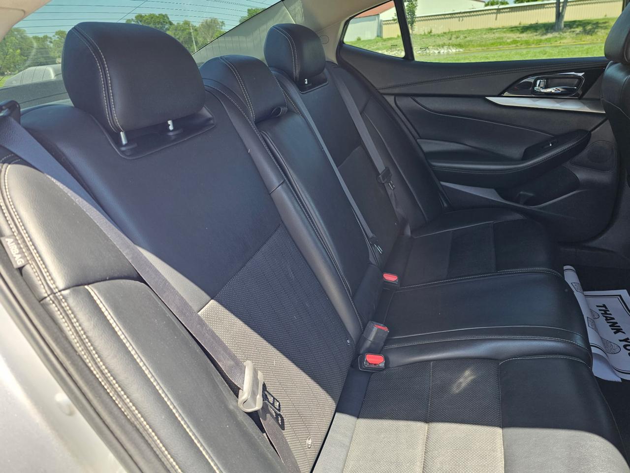 Nissan Maxima 3.5 SV 2021