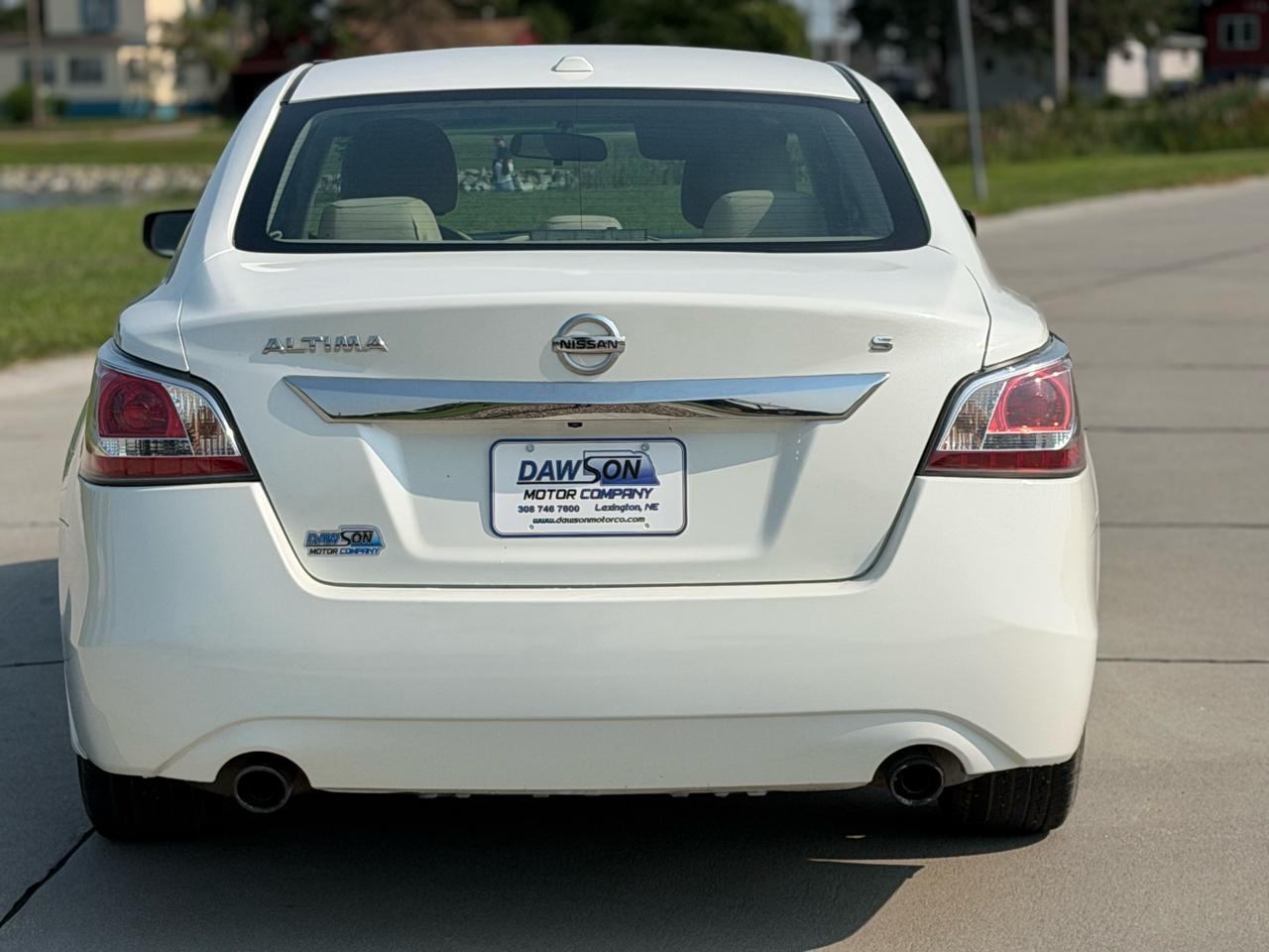 Nissan Altima 2.5 SV 2015