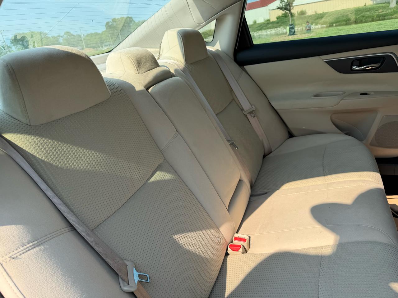 Nissan Altima 2.5 SV 2015