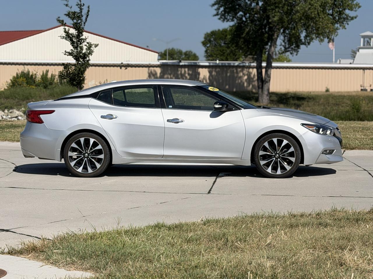 Nissan Maxima 3.5 SR 2017