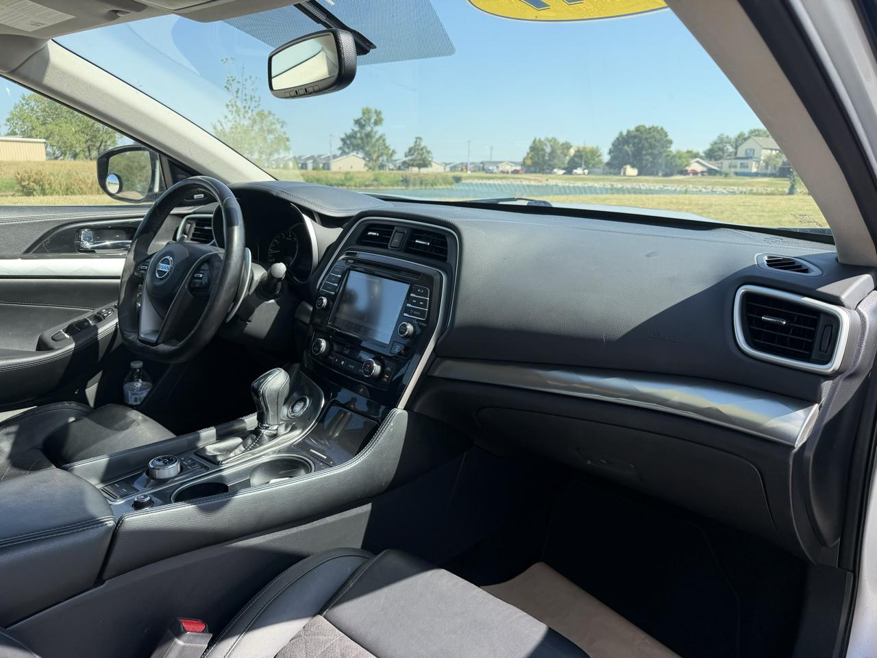 Nissan Maxima 3.5 SR 2017