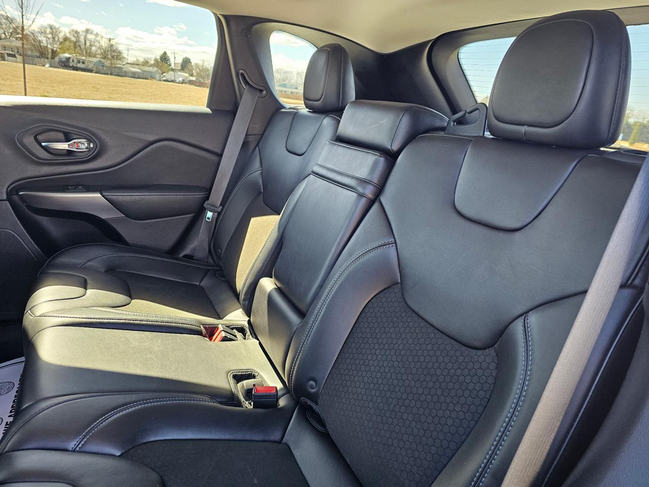 Jeep Cherokee Latitude Plus 4WD 2019