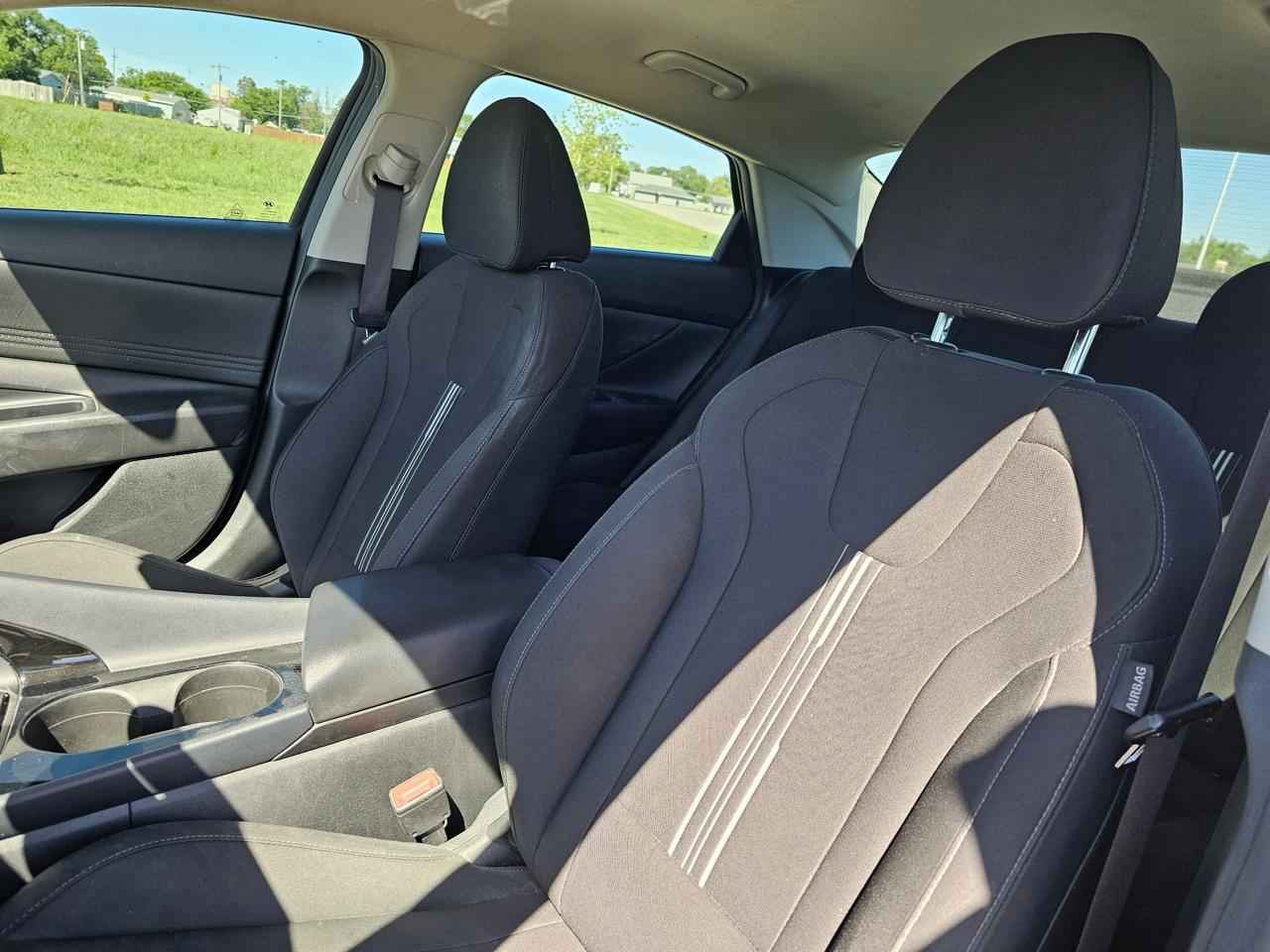 Hyundai Elantra SEL 2022