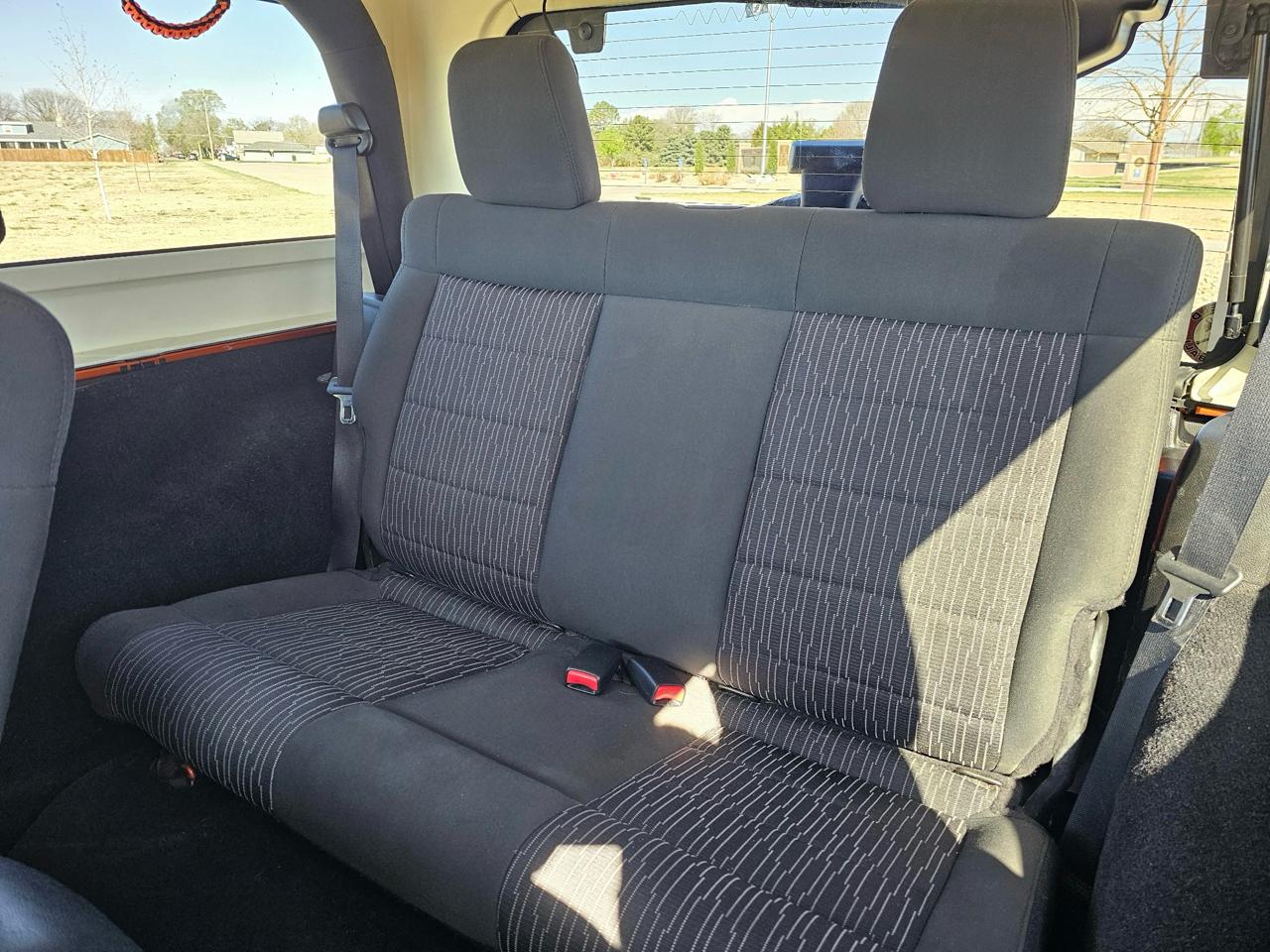 Jeep Wrangler Sport 4WD 2011