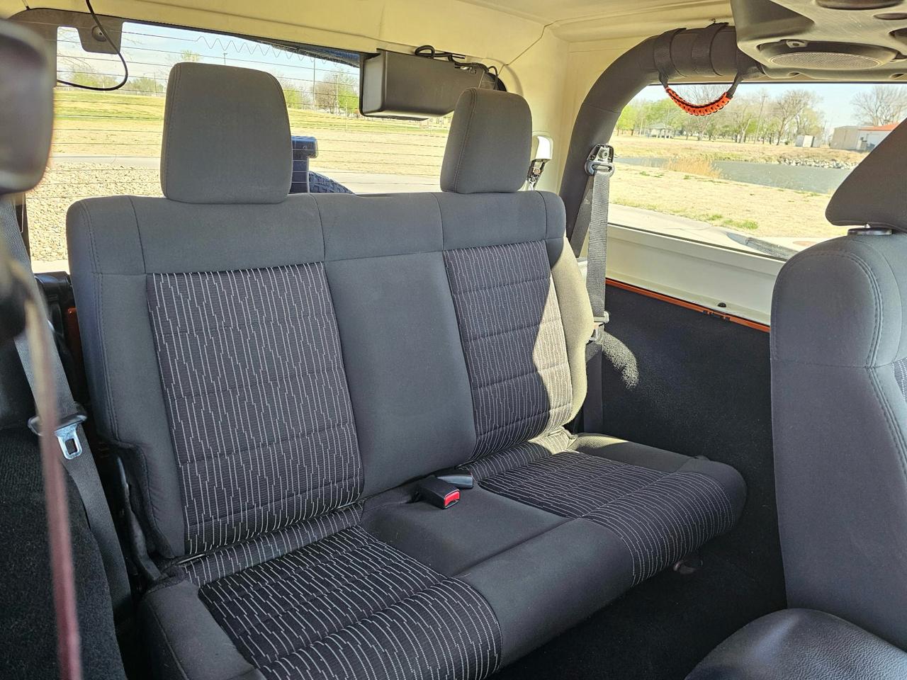 Jeep Wrangler Sport 4WD 2011