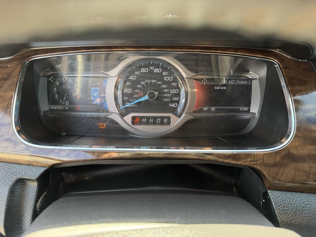 Ford Taurus Limited FWD 2019