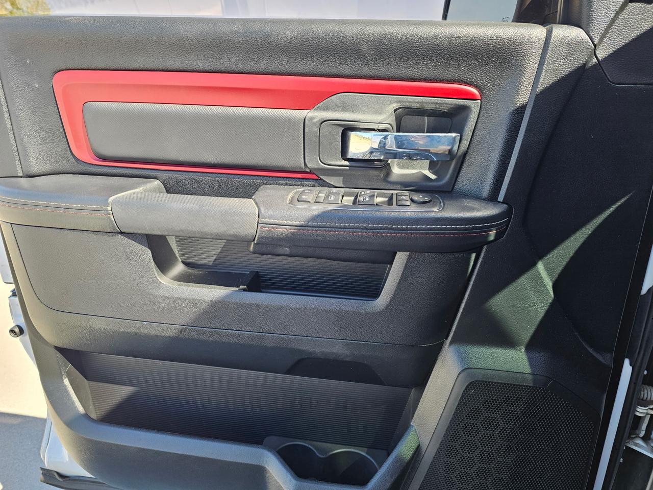 RAM 1500 Rebel Crew Cab SWB 4WD 2018