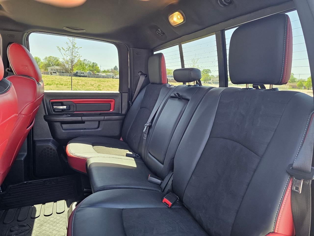 RAM 1500 Rebel Crew Cab SWB 4WD 2018