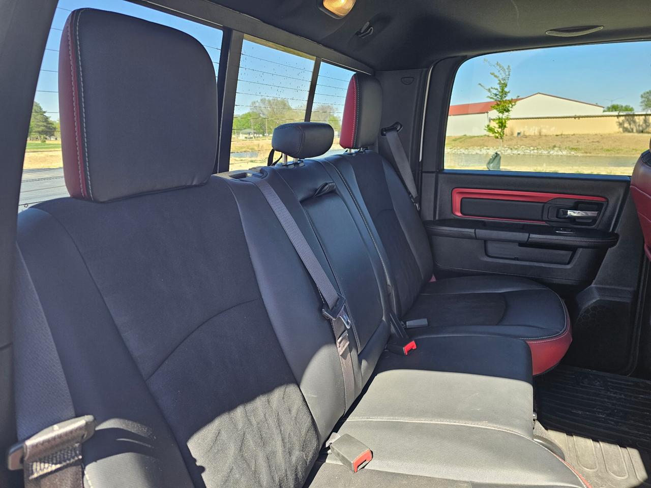 RAM 1500 Rebel Crew Cab SWB 4WD 2018