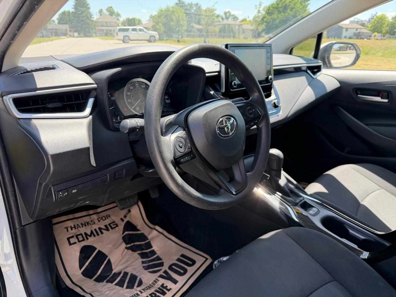 Toyota Corolla LE 2021
