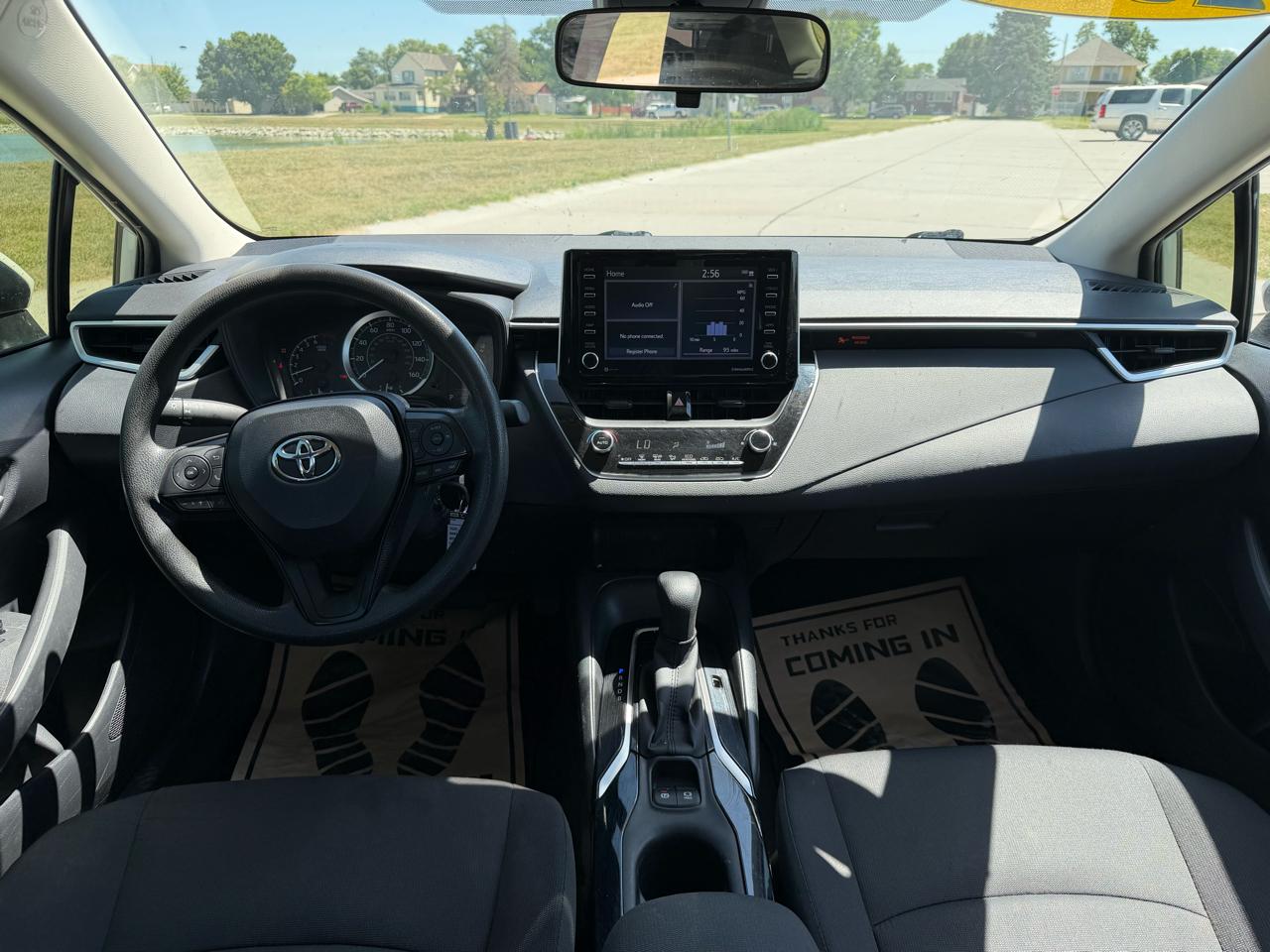 Toyota Corolla LE 2021