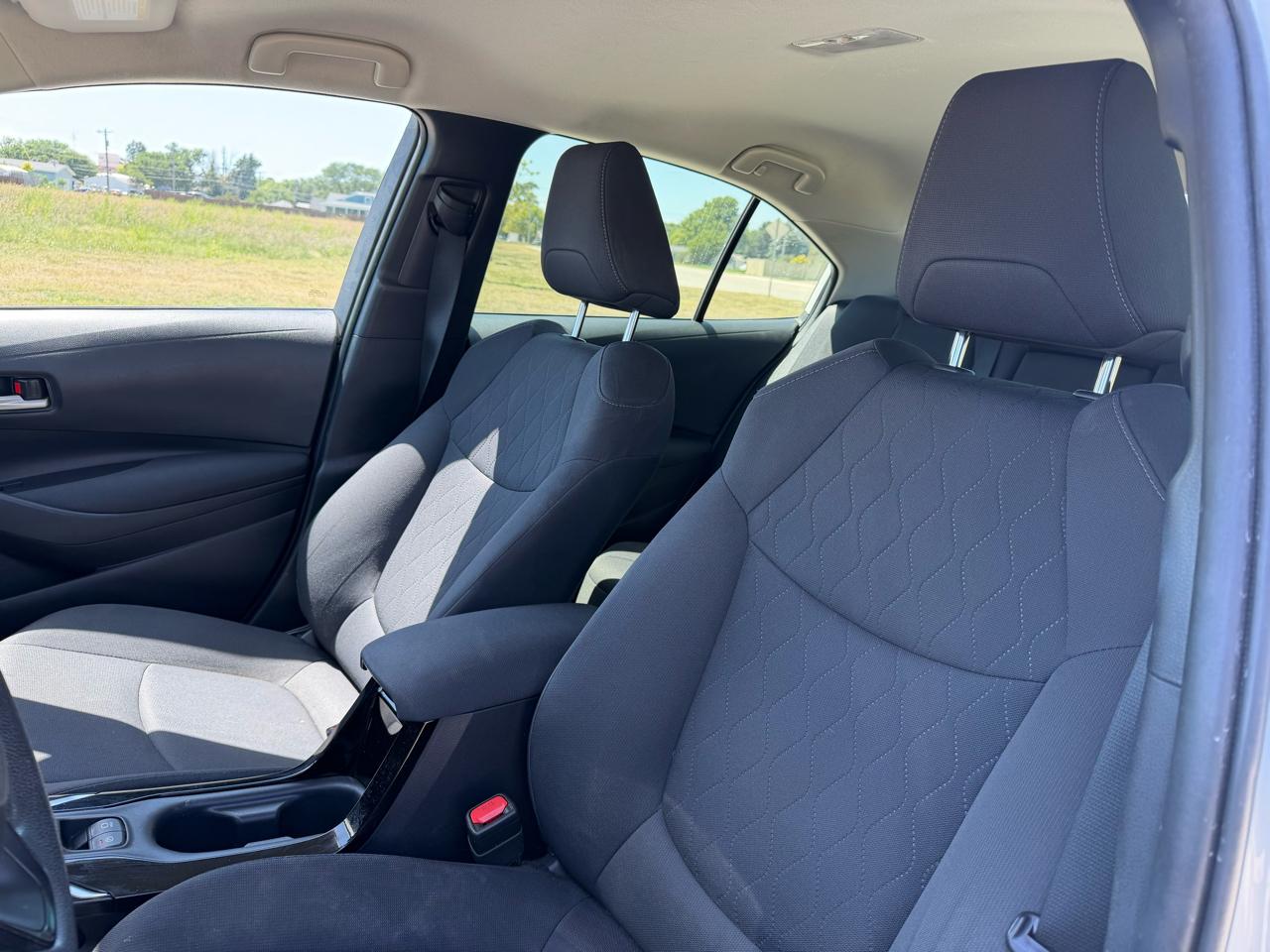 Toyota Corolla LE 2021