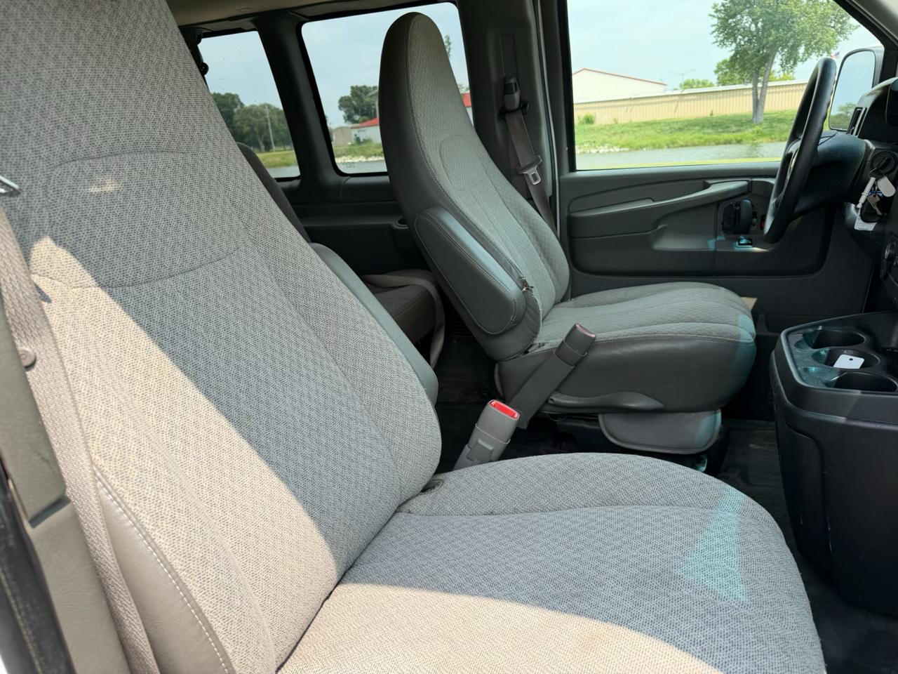 Chevrolet Express LT 3500 Extended 2014
