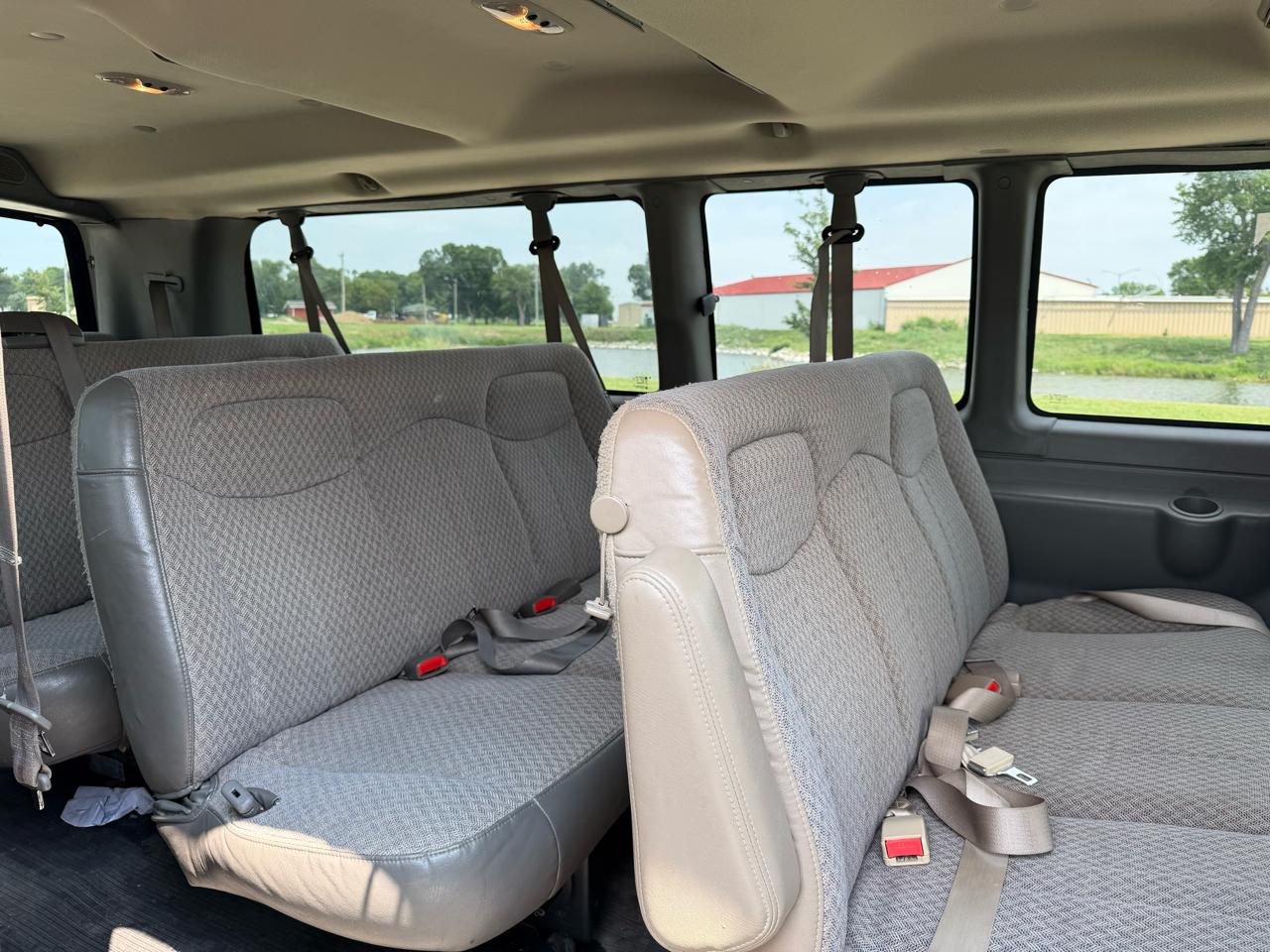 Chevrolet Express LT 3500 Extended 2014