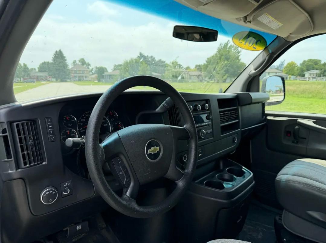 Chevrolet Express LT 3500 Extended 2014