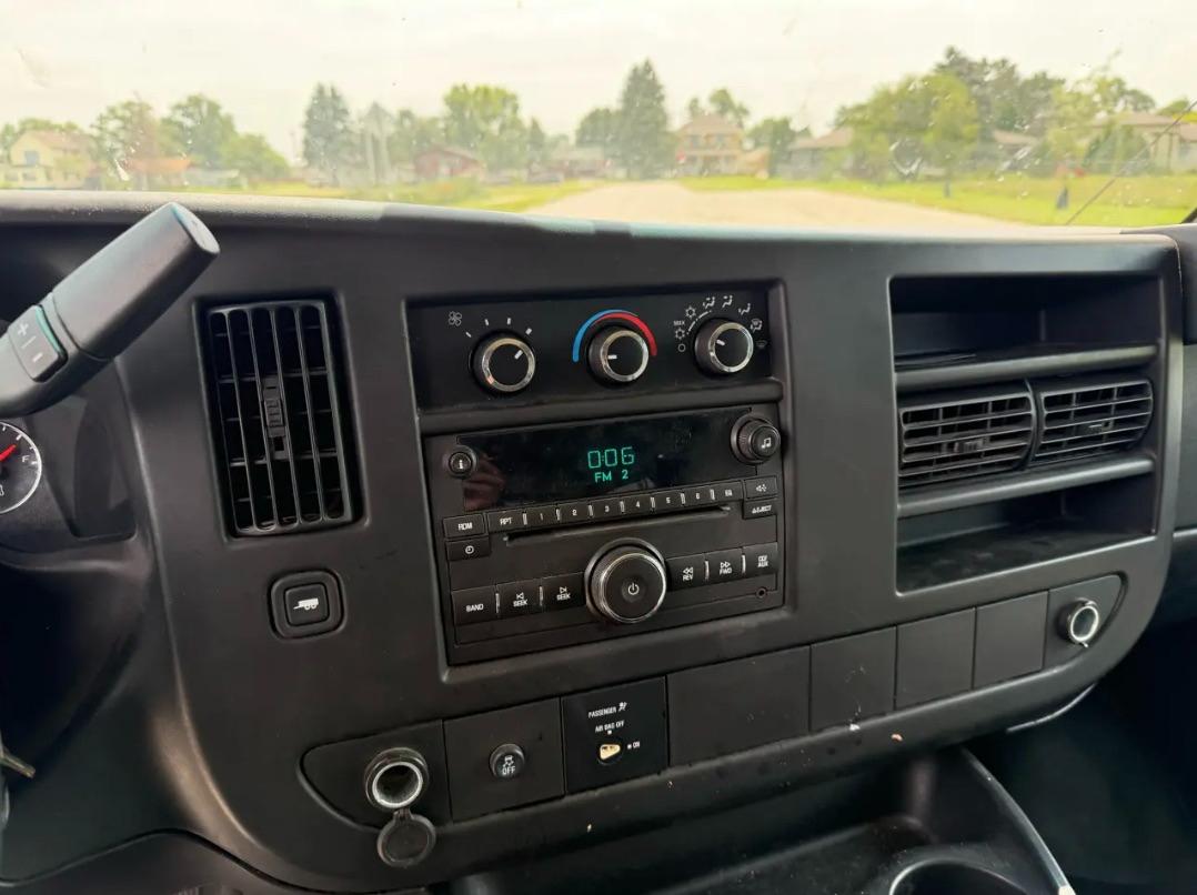 Chevrolet Express LT 3500 Extended 2014