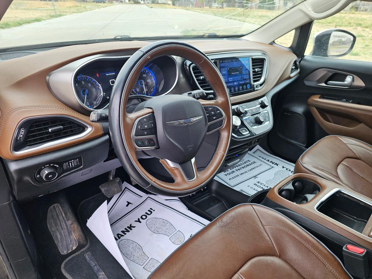 Chrysler Pacifica Limited 2017