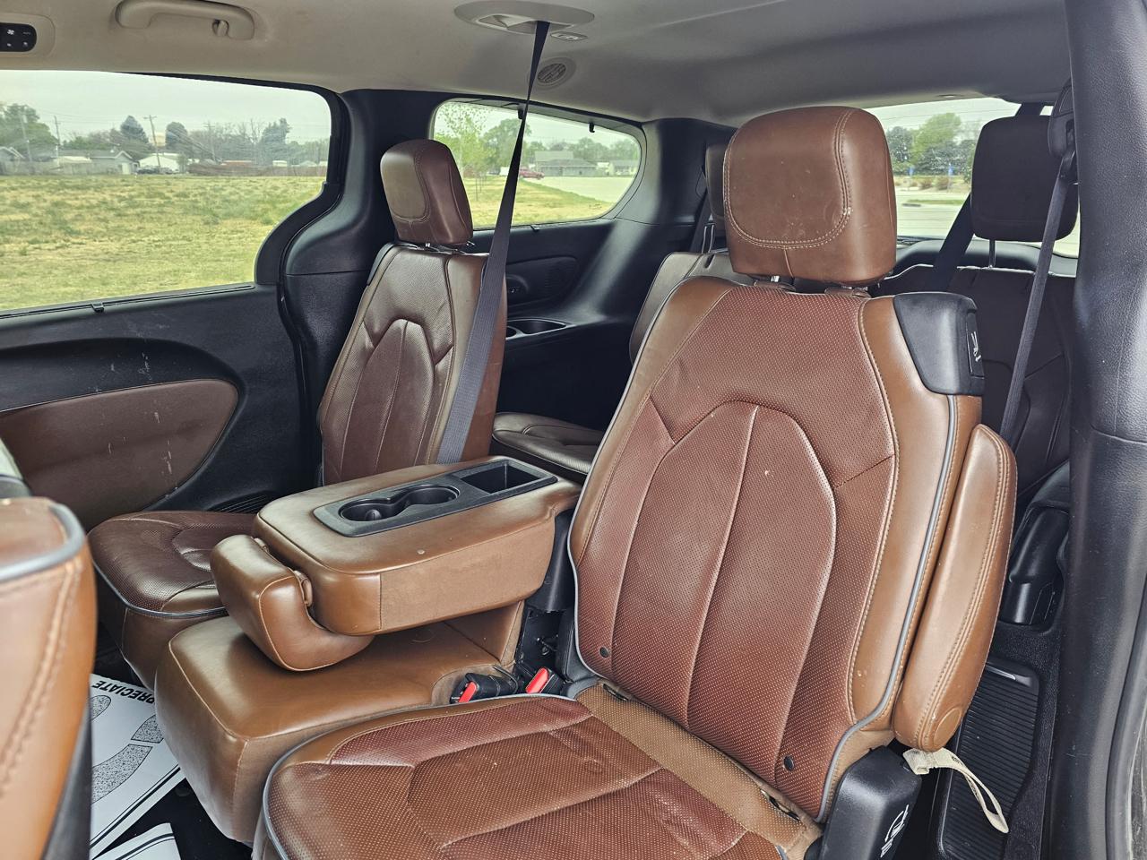 Chrysler Pacifica Limited 2017