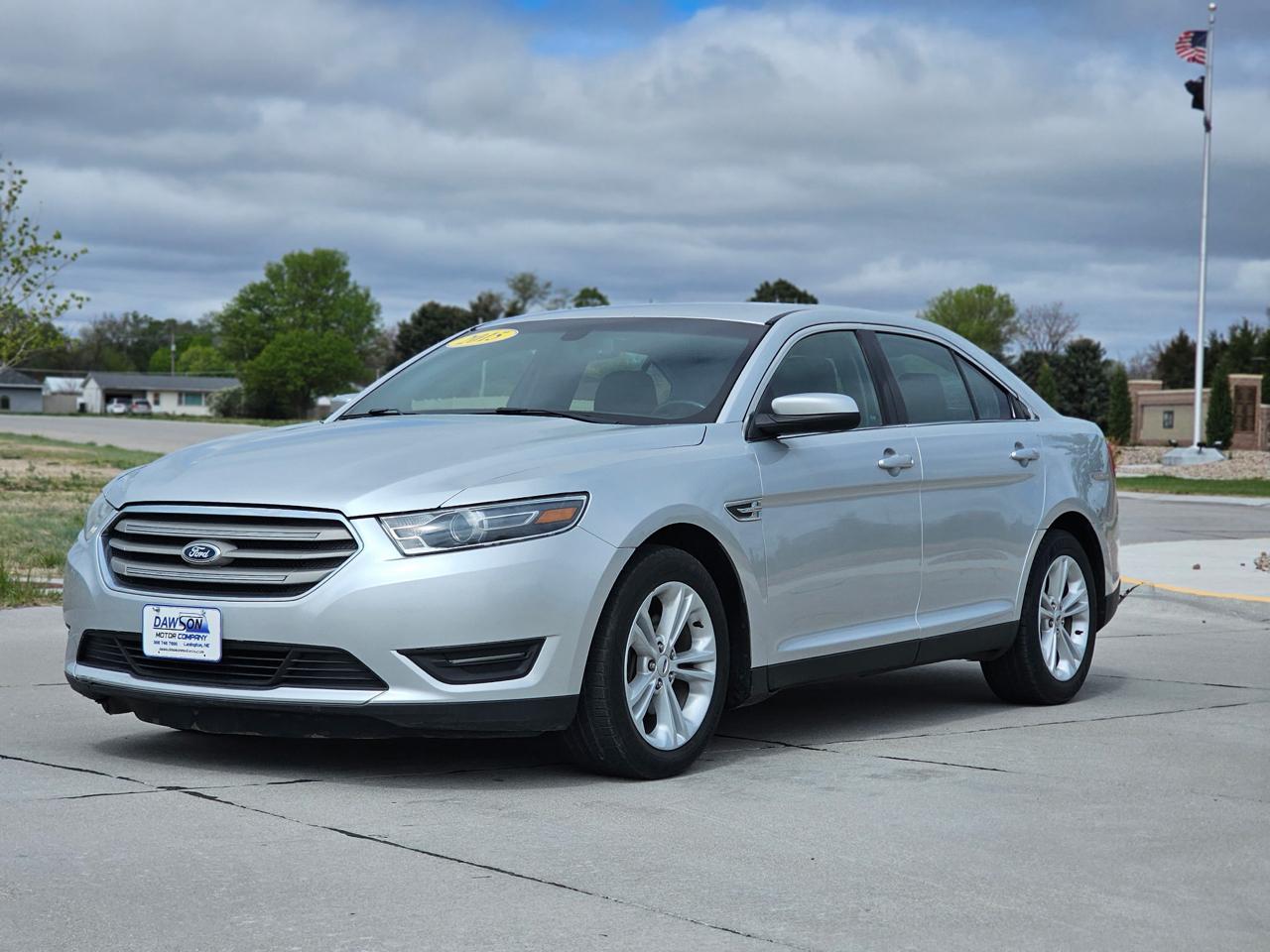 Ford Taurus SEL FWD 2015