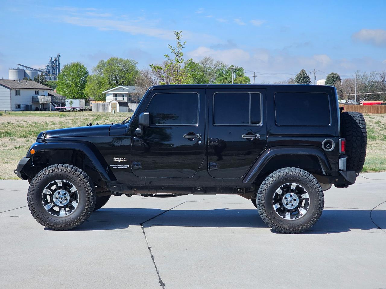 Jeep Wrangler Unlimited Sahara 4WD 2014