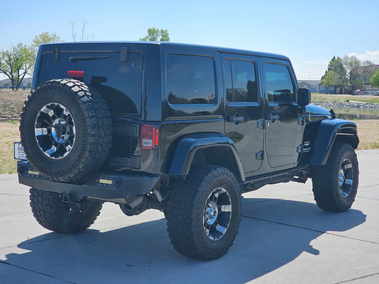 Jeep Wrangler Unlimited Sahara 4WD 2014