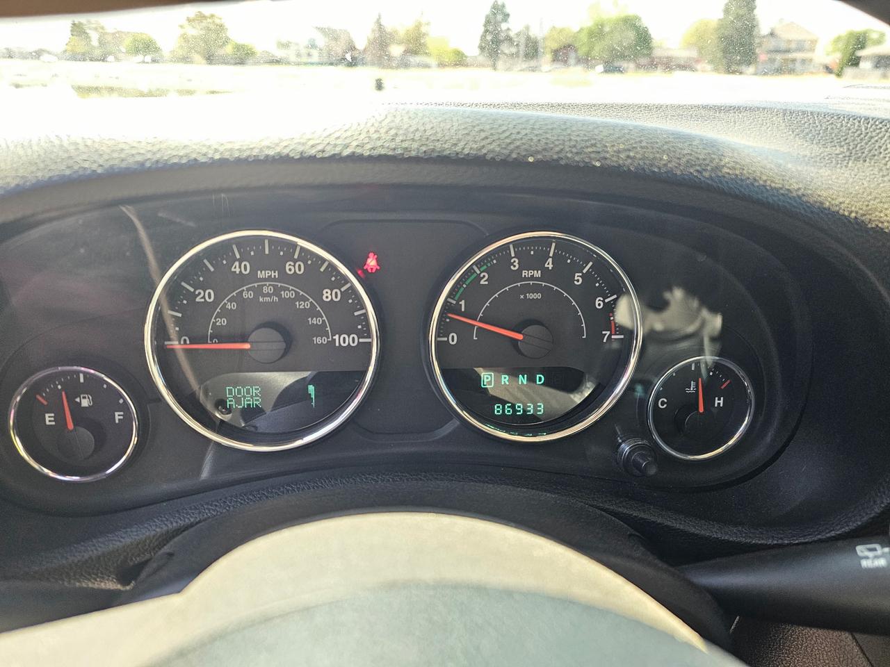 Jeep Wrangler Unlimited Sahara 4WD 2014