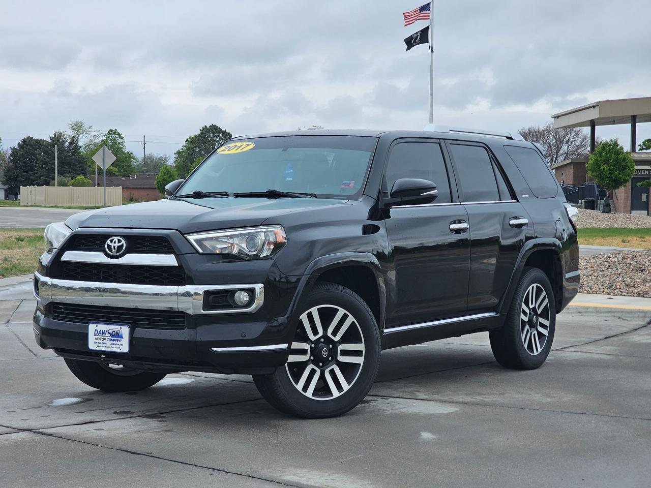 Toyota 4Runner SR5 4WD 2017