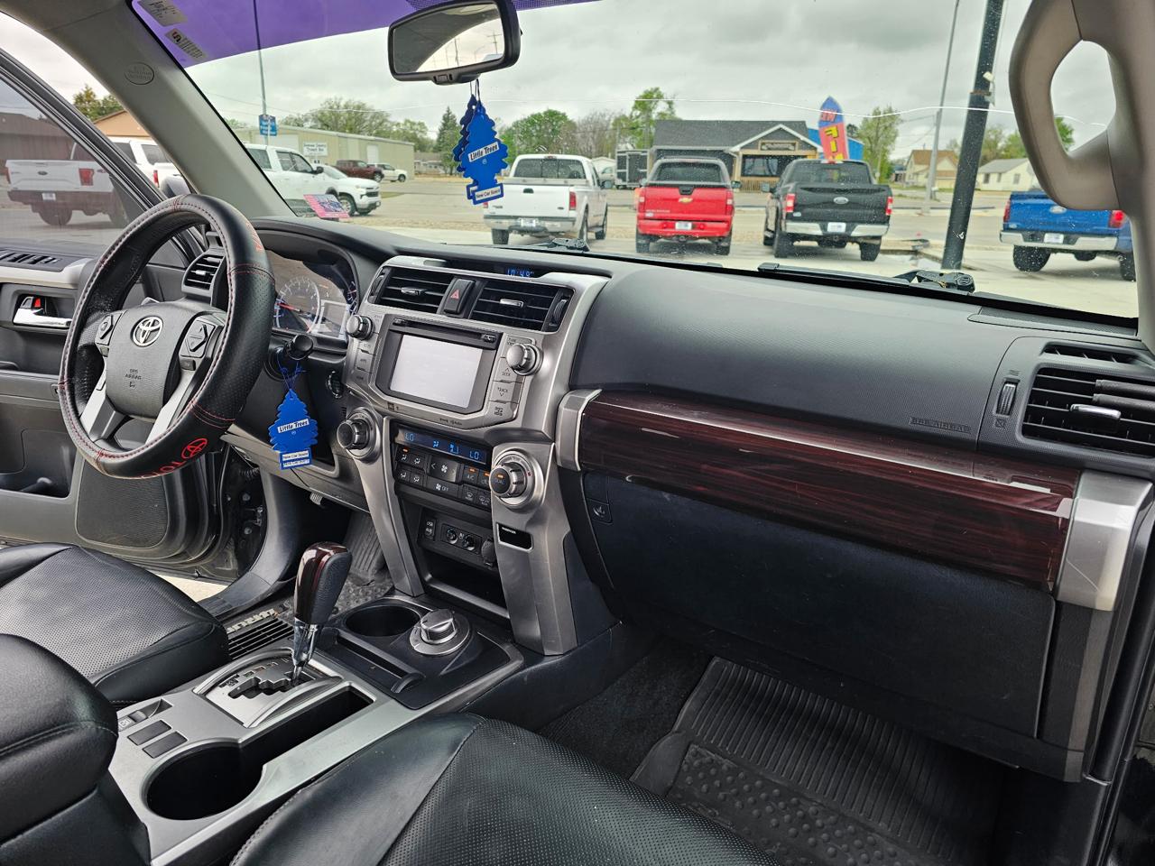 Toyota 4Runner SR5 4WD 2017