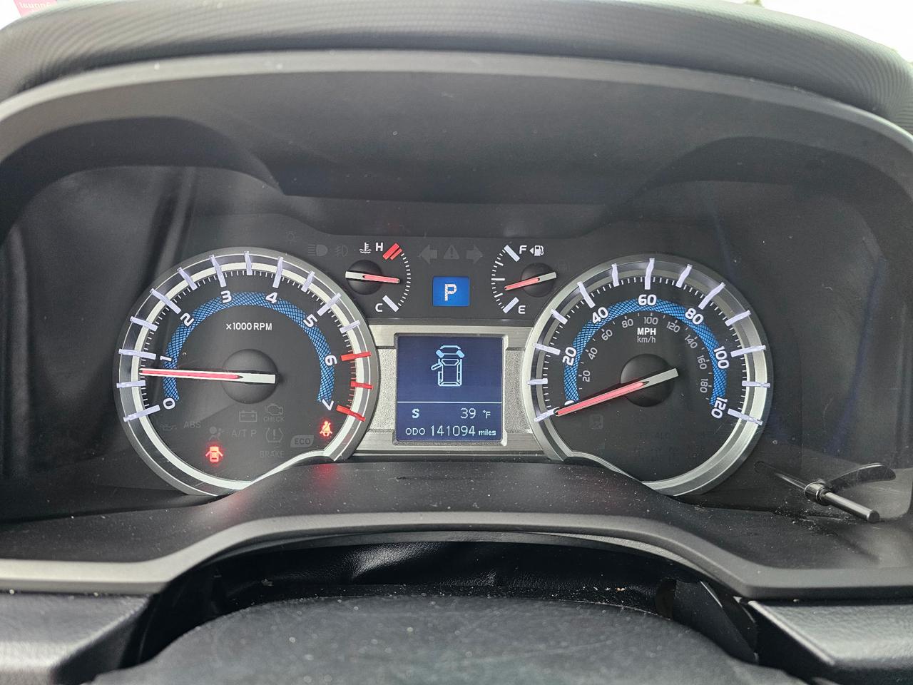 Toyota 4Runner SR5 4WD 2017