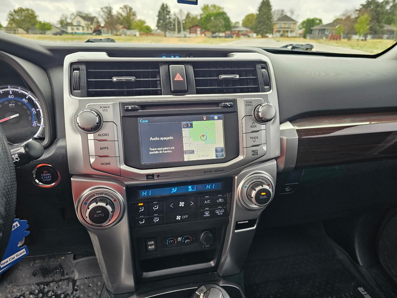 Toyota 4Runner SR5 4WD 2017