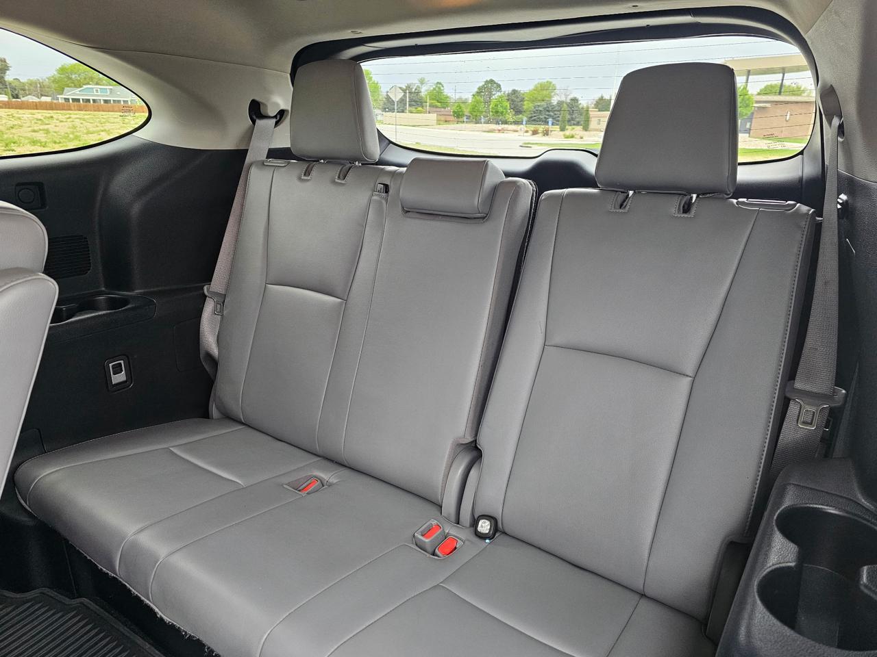 Toyota Highlander Limited AWD V6 2021