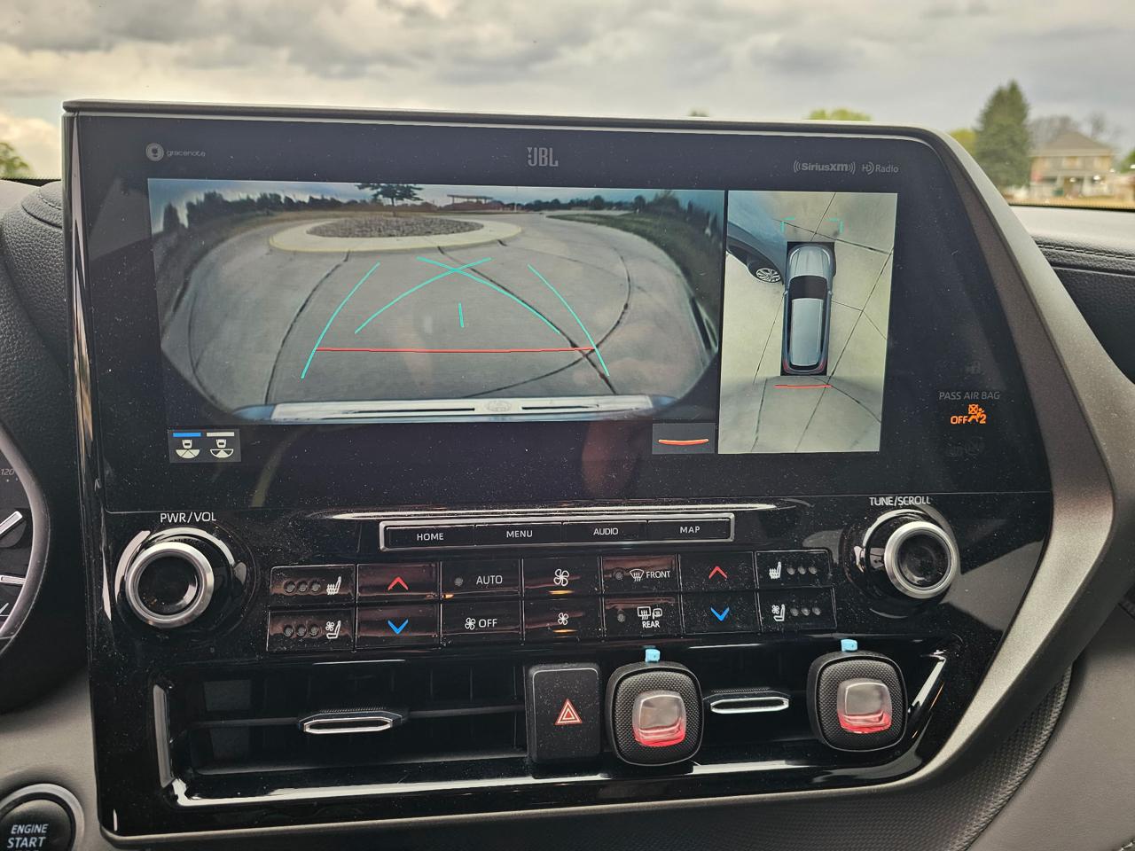 Toyota Highlander Limited AWD V6 2021