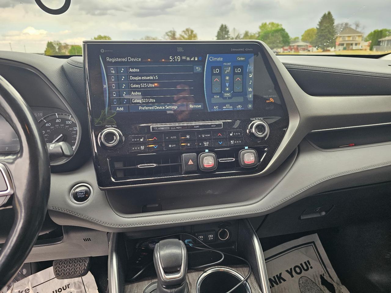 Toyota Highlander Limited AWD V6 2021